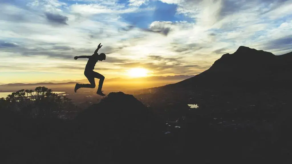 LayerZero Crypto Sees 15% Surge as Traders Eye $2.50 Threshold